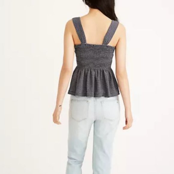 NWT Madewell Texture & Thread Smocked Peplum Tank - Picture 3 of 11